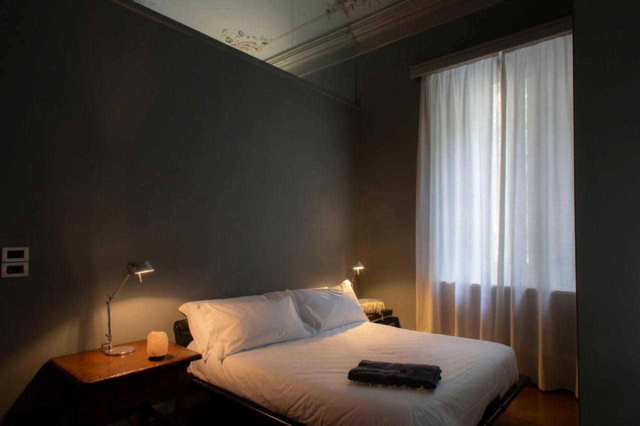 N 10, Luxury *