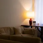 N 10, Luxury
